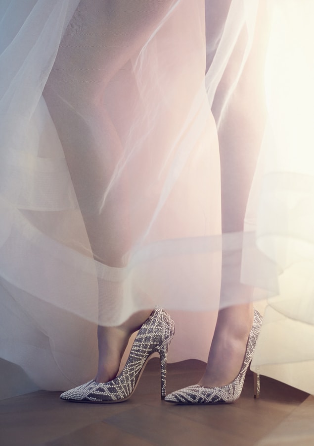 jimmy-choo-2016-bridal-collection-03