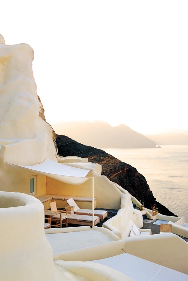 mystique-santorini-dest-ss14-02